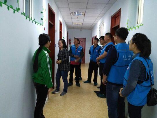 走進(jìn)圣之愛(ài)，讓愛(ài)溫暖人間