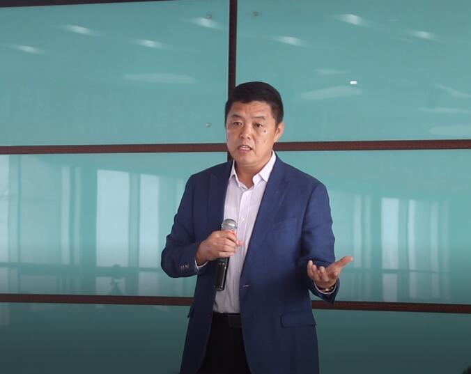 未來是奮斗出來的——集團(tuán)董事長(zhǎng)葛堯倫在營(yíng)銷中高層競(jìng)崗答辯總結(jié)會(huì)上的講話摘要