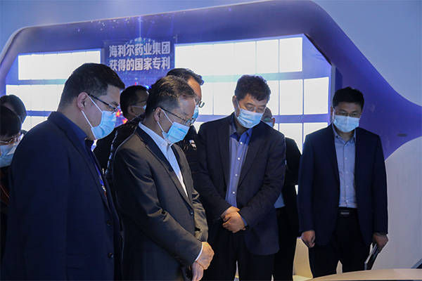 城陽區(qū)區(qū)長一行來集團(tuán)調(diào)研指導(dǎo)